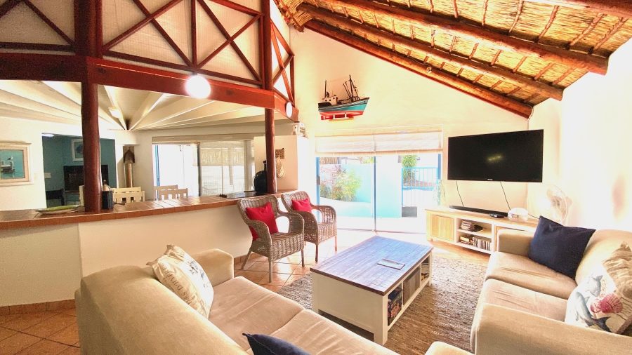 3 Bedroom Property for Sale in Dwarskersbos Western Cape